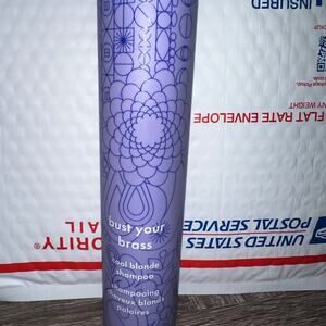 Amika‎ Bust Your Brass Shampoo